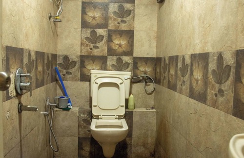 Vile Parle West Apartamento | Charming 3-bedroom apartment with AC in marvelous Mumbai