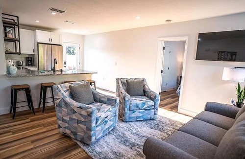 Palmetto Casa | Charming 3-bedroom Aqua Retreat with Patio and Fire Pit in Historic Palmetto.
