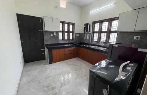 Inna Casa | Charming 3-bedroom bungalow with WiFi, AC in peaceful Uchilakere
