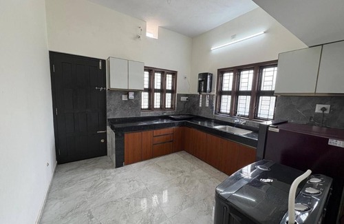 Inna Casa | Charming 3-bedroom bungalow with WiFi, AC in peaceful Uchilakere