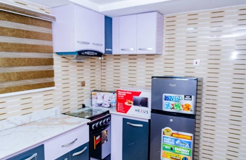 Abeokuta Casa | Charming 3-bedroom bungalow with AC, WiFi in fantastic Prince Courts