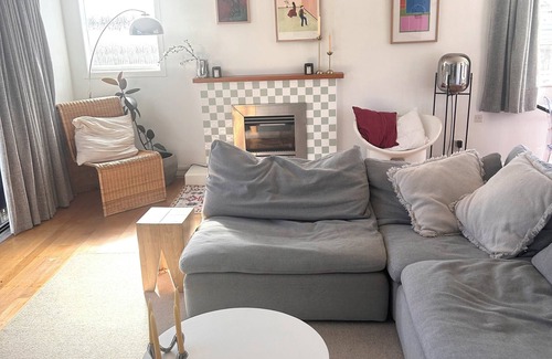 Otumoetai Casa | Charming 3-Bedroom Bungalow near CBD & the Mount