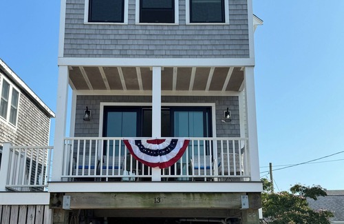 Green Harbor-Cedar Crest Cabaña | Charming 3-bedroom cottage with AC in Duxbury