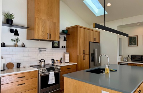 Pacific City Casa | Charming 3-bedroom home - WiFi, AC, & Clubhouse access in enjoyable Pacific City