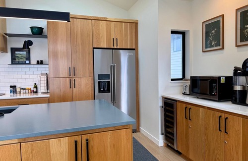 Pacific City Casa | Charming 3-bedroom home - WiFi, AC, & Clubhouse access in enjoyable Pacific City