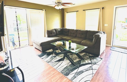 Greensboro Casa | Charming 3-bedroom house with Smart TVs and WiFi in serene Greensboro