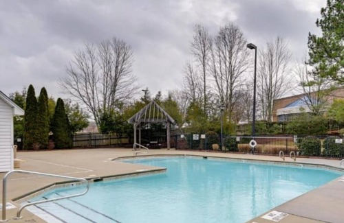 Greensboro Casa | Charming 3-bedroom house in lovely Greensboro with WiFi, AC
