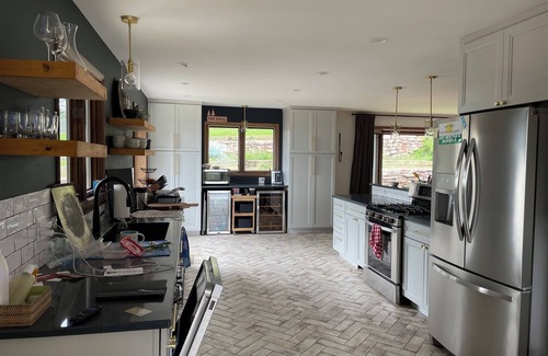 Rapid City Casa | Charming 3-bedroom house close to downtown with amazing views and outdoor space!