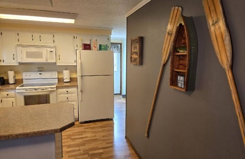 Cassville Casa | Charming 3-bedroom home in the heart of Cassville!