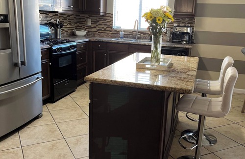 Coachella Casa | Charming 3-bedroom house with AC, WiFi in fantastic Coachella