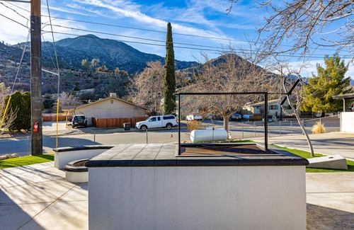 Kernville Casa | Charming 3-bedroom house in delightful Kernville with AC