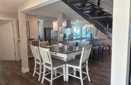 Tropic Casa | Charming 3-bedroom house in lovely Melbourne with WiFi, AC
