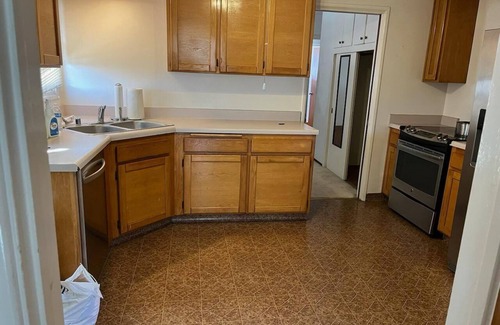 Oak Park Casa | Charming 3-bedroom house with AC and WiFi in amazing San Diego