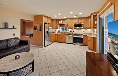 Sabre Springs Casa | Charming 3-bedroom house in San Diego with amazing views and private back yard