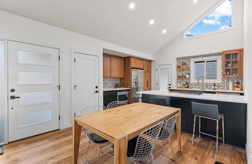 Bull Mountain Casa | Charming 3 bedroom home in Tigard.. Near Parks, Trails and Progress Ridge!