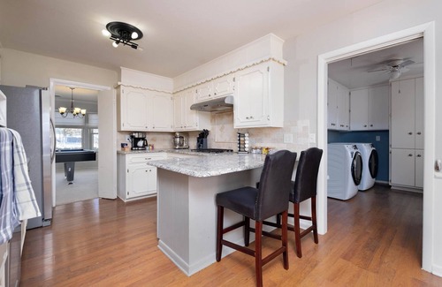 Amarillo Casa | Charming 3-bedroom house with Pool Table and Shuffleboard in awesome Amarillo