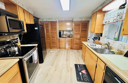 Freeport Casa | Charming 3-bedroom house with WiFi, AC in amazing Freeport Oyster Creek