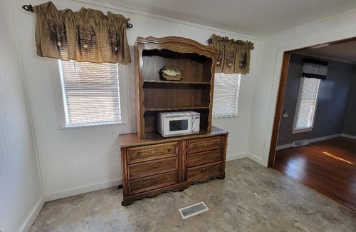 Oraville Casa | Charming 3-bedroom house in tranquil Oraville minutes from Kinkaid Lake.