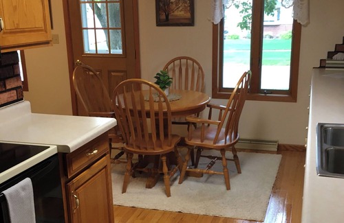 Peterson Casa | Charming 3-bedroom house next to the bike trail