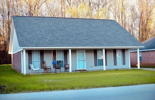 Saltillo Casa | Charming 3-bedroom house with AC, fitness equipment, WiFi in Saltillo