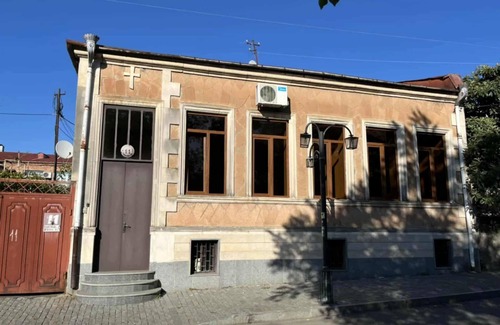 Kutaisi Casa | Charming 3-bedroom house in brilliant Kutaisi with AC