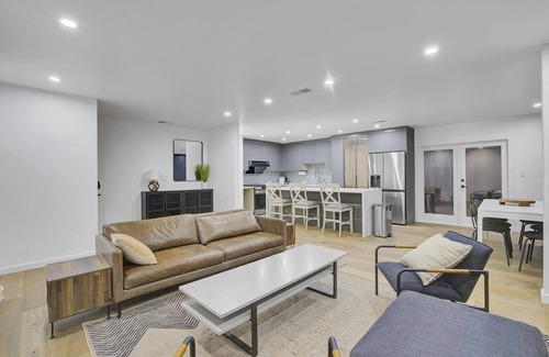 Hayward Casa | Charming 3-bedroom house with AC and WiFi in Hayward