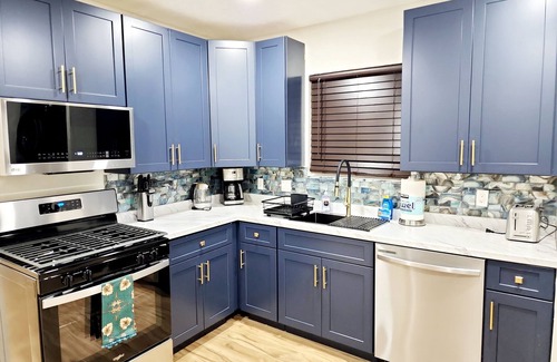 Riverside Terrace Casa | Charming 3-bedroom house with WiFi and PS5 & Meta