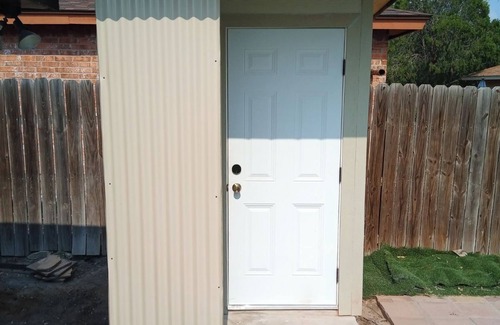 McAllen Casa | Charming 3-bedroom house in lovely McAllen with AC, WiFi, Swimming pool.
