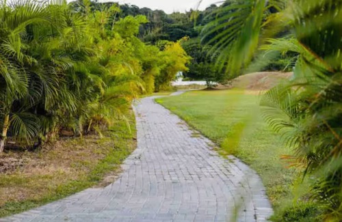 Lucea Casa | Charming 3-bedroom house with WiFi, AC in lovely Lucea