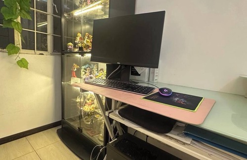 Santa Teresita Casa | Charming 3-bedroom house in enchanting Manila with AC, WiFi