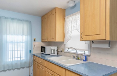 Canton Casa | Charming 3-bedroom house in delightful Canton with WiFi, AC