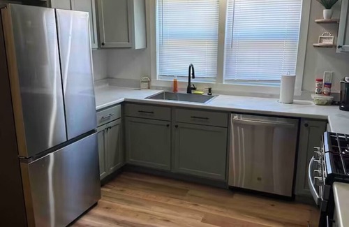 Lufkin Casa | Charming 3-bedroom house with WiFi, AC in welcoming Lufkin
