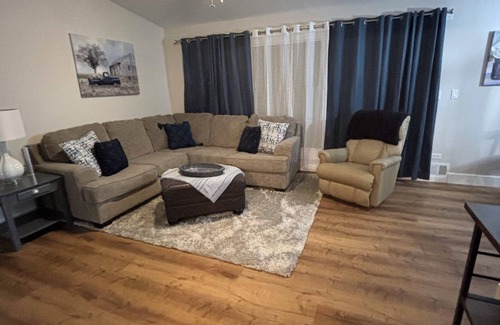 Pratt Casa | Charming 3-bedroom house. Perfect for executives, families or small groups.