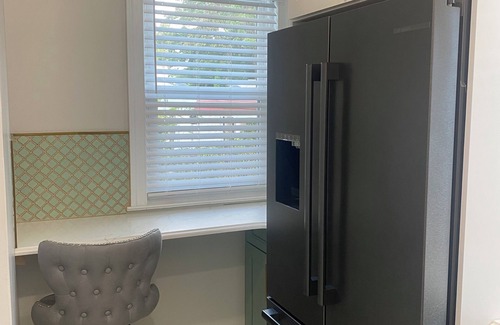 Queens Casa | Charming 3-bedroom house in Queens with WiFi and AC