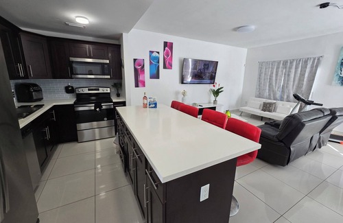 Princeton Casa | Charming 3-bedroom Modern House in Homestead Gateway from Orlando, Miami & Keys