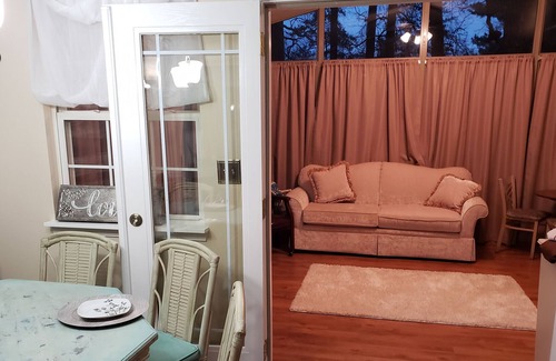 Snow Hill Casa | Charming 3 bedroom ranch home in historical Snowhill Md.