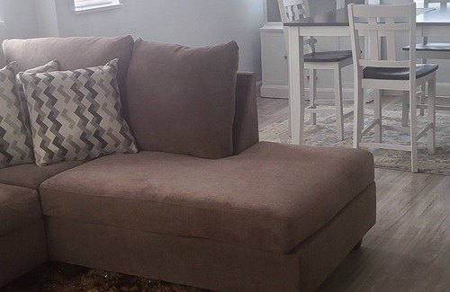 Detroit Casa | Charming 3-bedroom retreat in the heart of Detroit with fitness area, WiFi, AC