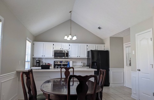 Jackson Casa | Charming 3-Bedroom Retreat with Fenced Yard & Fire Pit in North Jackson