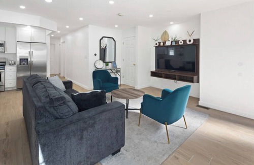 Queens Apartamento | Charming 3-bedroom room in apartment near JFK in terrific Queens