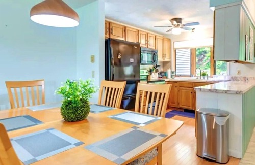 Bristol Casa | Charming 3-bedroom townhome in fabulous Bristol/Alexandria closeto Newfound Lake