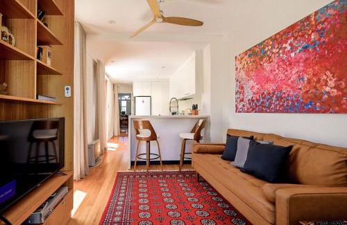 Glebe Casa | Charming 3-Bedroom Terrace in the Heart of Glebe