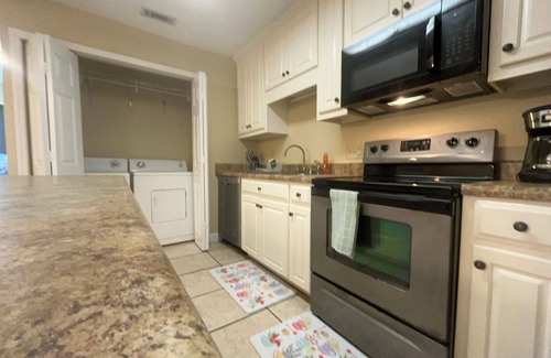 Valdosta Casa | Charming 3-bedroom townhome in Valdosta