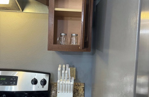 Brownsville Casa | Charming 3-Bedroom Retreat in Prime Neighborhood SPI /SPACE X