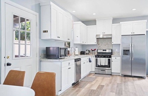 Garden Grove Casa | Charming 3-bedrooms house close to Disneyland