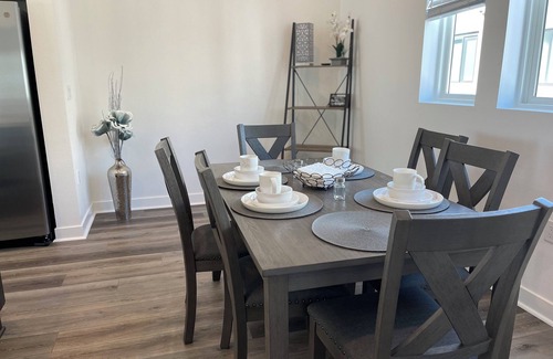 Central San Pedro Casa | Charming 3-bedroom house in marvelous Los Angeles with WiFi, AC