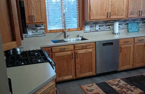 North Branch Casa | Charming 3-bedroom house in tranquil North Branch with AC