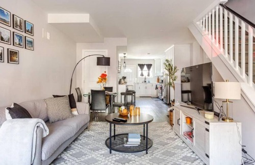 South Philadelphia Casa | Charming 3-bedroom Retreat in Philadelphia