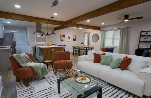 Rocky Mount Casa | Charming 3-bedroom house in Rocky Mount