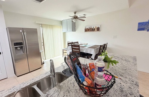 Heritage Casa | Charming 3-bedroom house with WiFi in San Antonio near SeaWorld / Lackland AFB