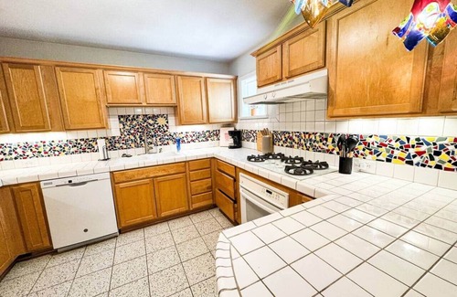 Terrell Heights Casa | Charming 3-Bedroom Getaway | Sleeps 6 | Cozy